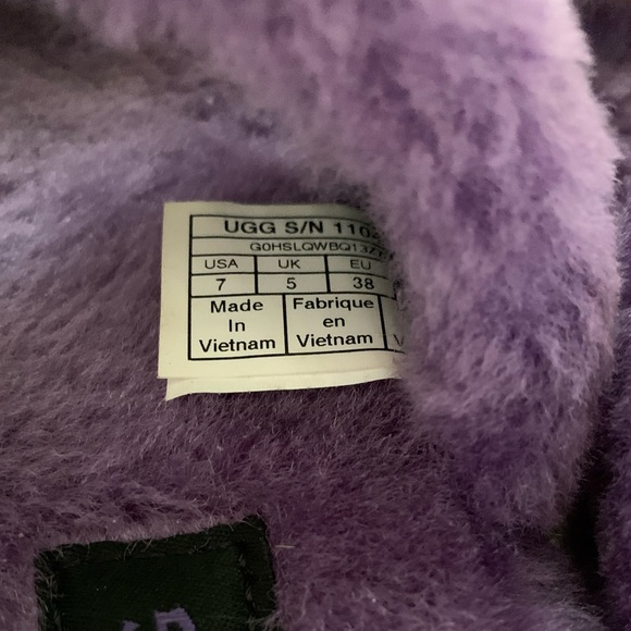 UGG Fuzz Yeah Sandals in Violet Bloom - Picture 5 of 8